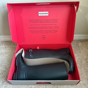 Hunter WFT1000RMA Women's Rain Boots, Size 8 - Black